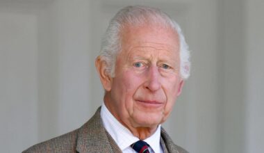 King Charles interrupts summer break with Queen Camilla to issue important message