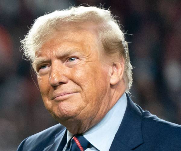 Trump: Preventing Iran Nuclear Weapon Remains No. 1 Goal