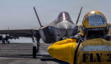 Complaints about USS Lincoln are aiding Iran, ex-Navy pilot says