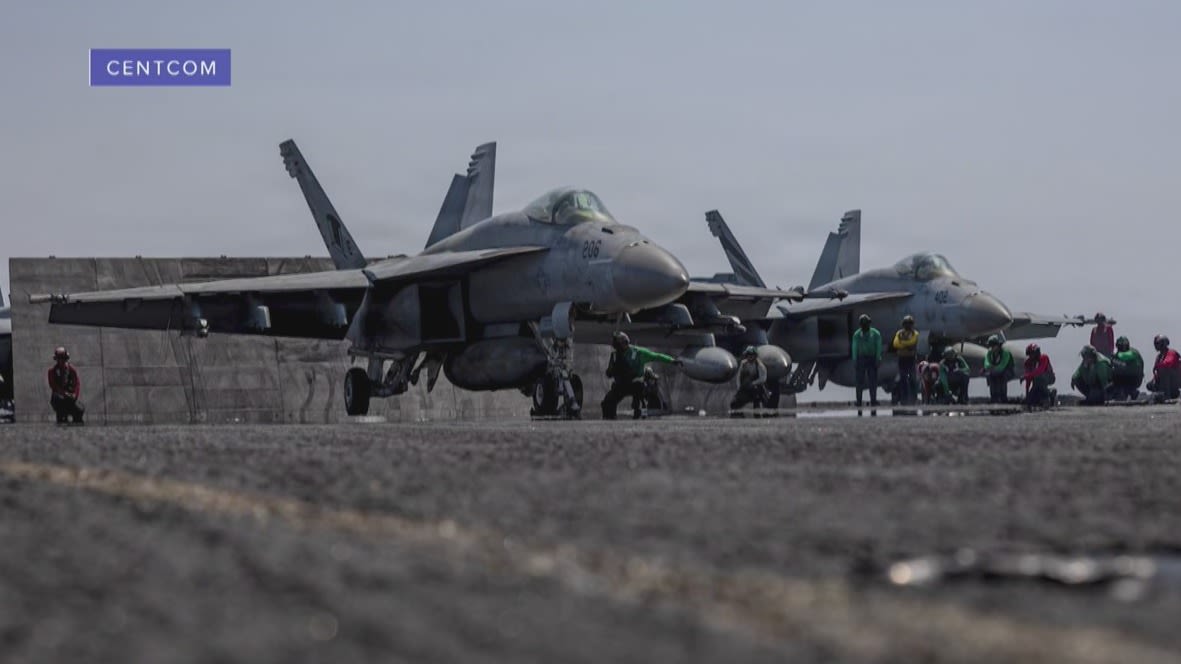 Complaints about USS Lincoln are aiding Iran, ex-Navy pilot says