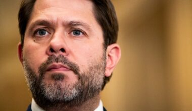 Gallego: Congress boosting Iran war funding ‘like giving a drunk more money and hoping that they’ll stop drinking’