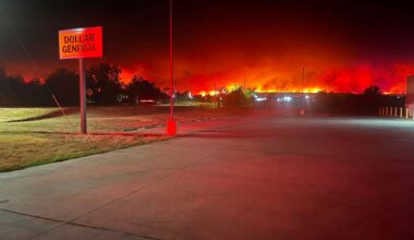 Evacuations ordered as wind-whipped Ross Fire in Texas grows to 80,000 acres