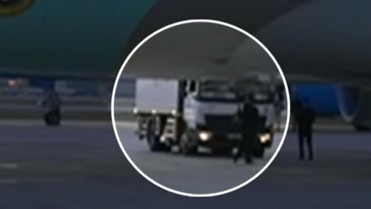 Trump boarded secret Turkey flight via catering truck due to Iran threat, reports say