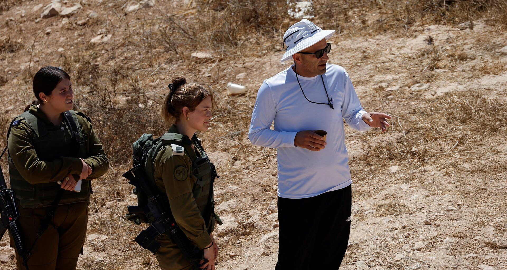 Israeli forces block Palestinian American Lou Ridi from walking on his land | Israel-Palestine conflict