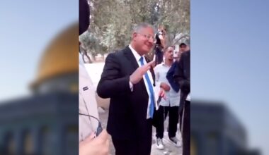 Far-right Israeli Minister Ben-Gvir and settlers storm Al-Aqsa Mosque | Israel-Palestine conflict