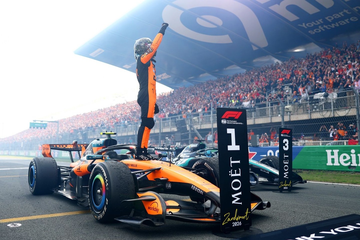 What Lando Norris' contract extension means for McLaren and Oscar Piastri