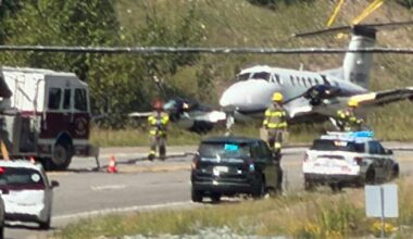 Plane lands on roadway in Prince George - Global News