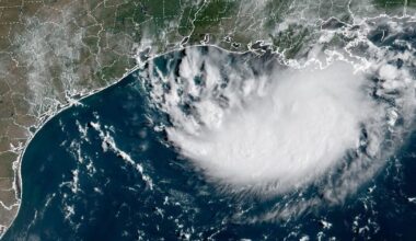 Potential Tropical Cyclone 5 monitored in Gulf