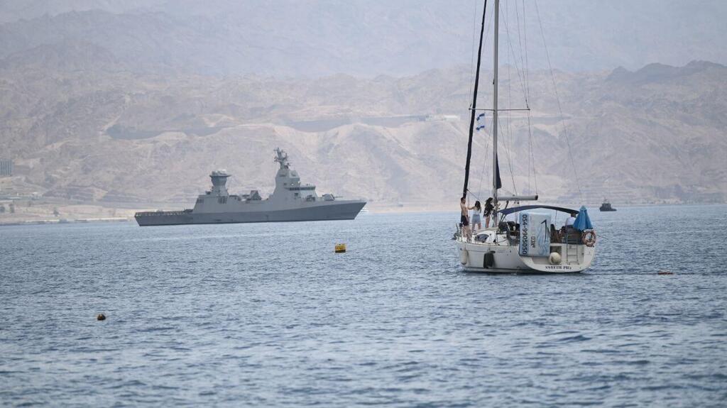 Sa'ar 6-class corvette in Eilat (Photo: Yair Sagi) ספינת הטילים סער 6 באילת