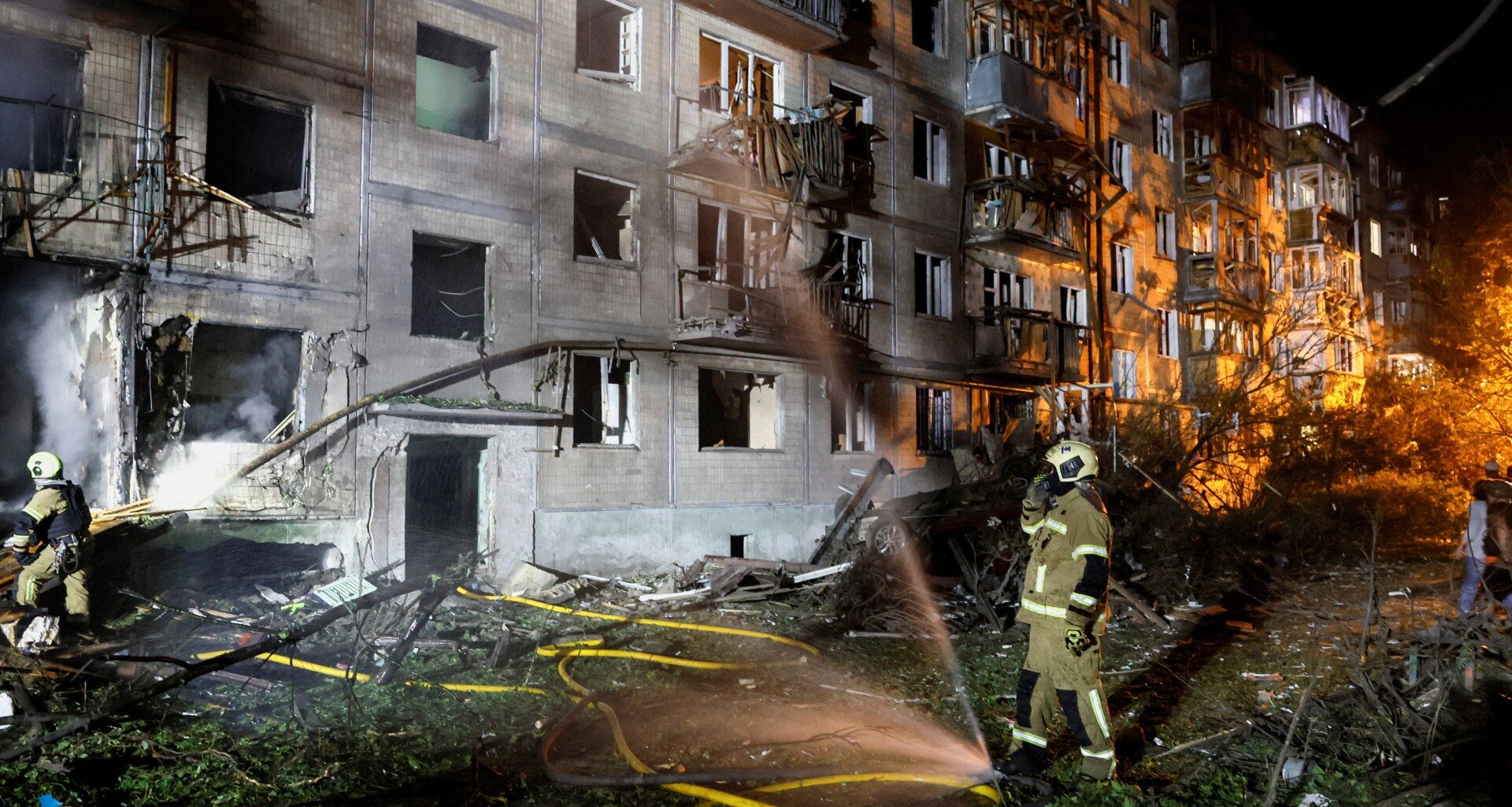 Russian missile attack kills three in Ukraine’s Kyiv | Russia-Ukraine war News