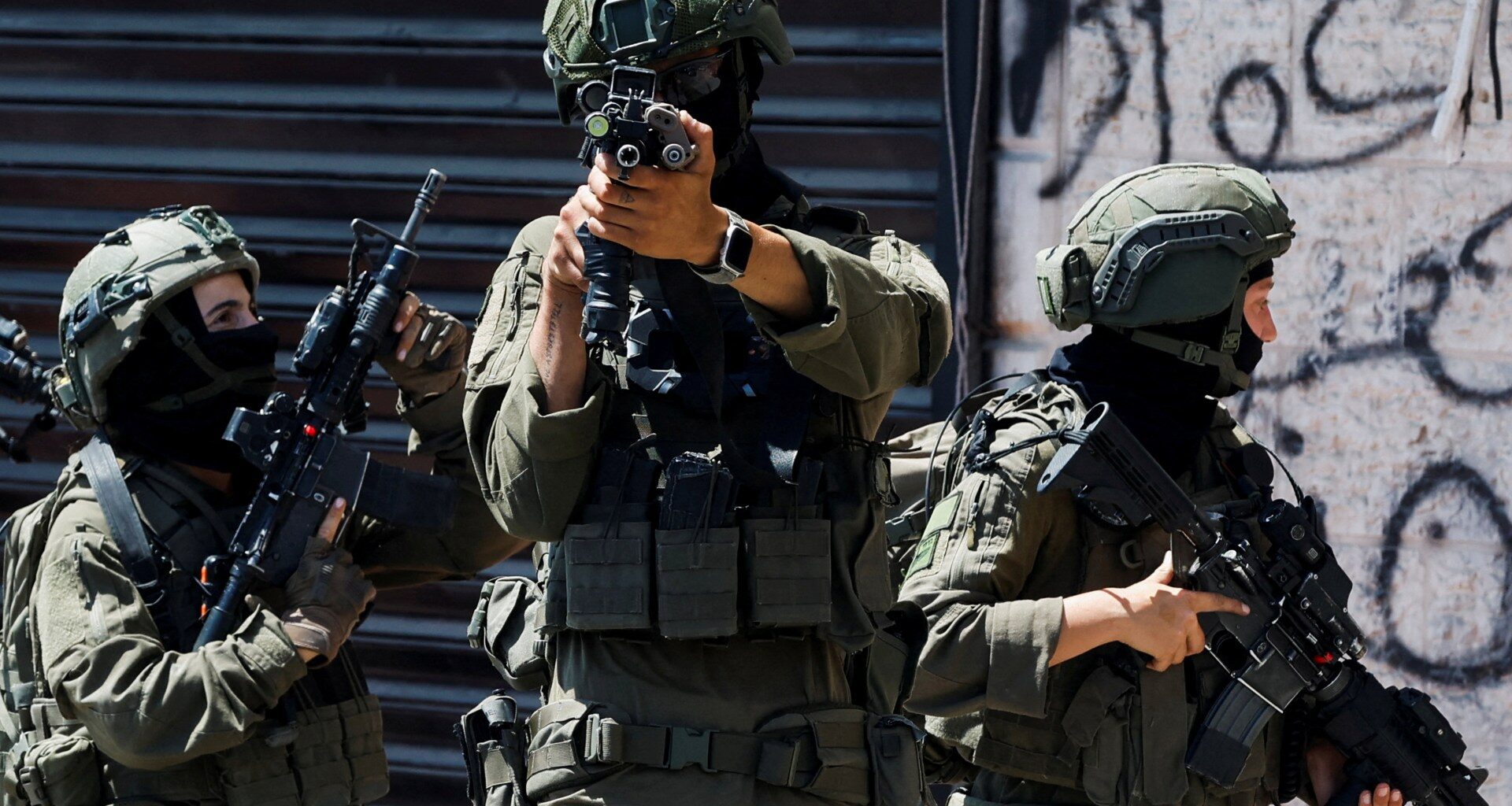 Israeli raid in West Bank’s Qalandiya injures 51 Palestinians | Human Rights News