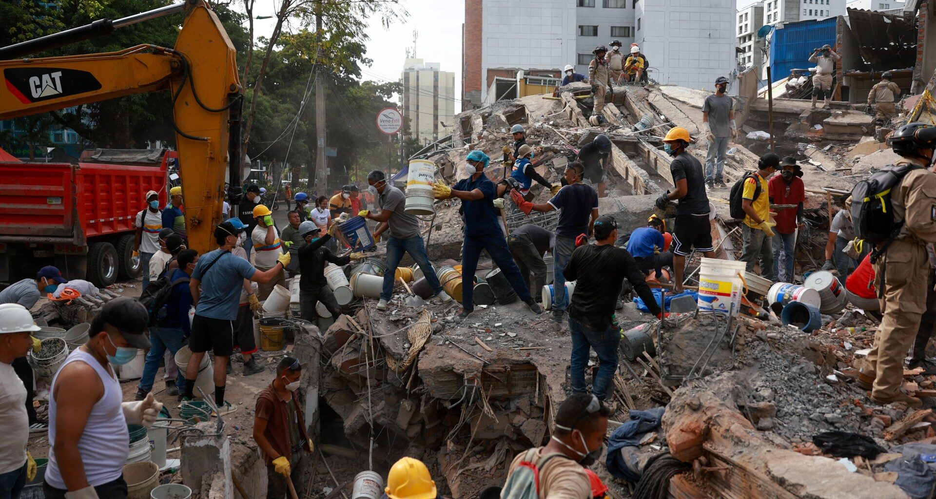 Colombia declares three days of mourning after deadly earthquake | Earthquakes News