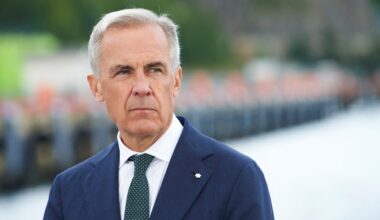 US, Canada negotiators race to ink a deal as Trump’s tariff deadline looms | Business and Economy News