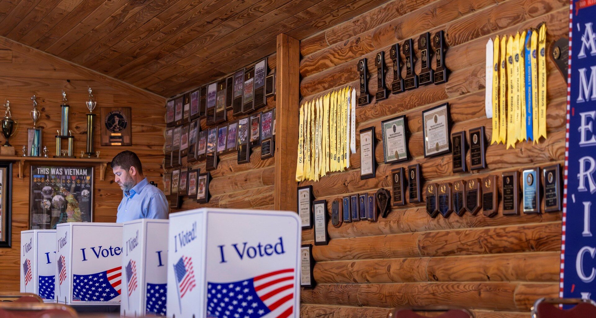 US Postal Service says mail-in ballot restrictions now in effect | US Midterm Elections 2026 News