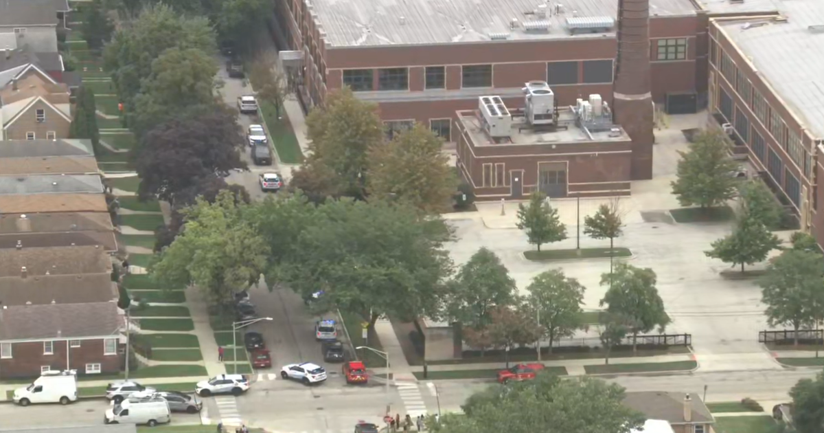 Chicago elementary school shooting leaves 2 custodians dead, police say