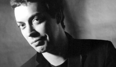 Tim Curry, actor known for "The Rocky Horror Picture Show" and "It," dies at age 80
