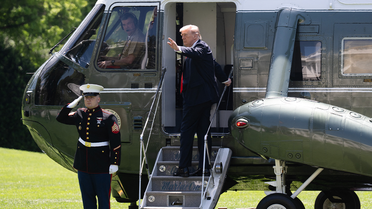 Marine One failed to notify Reagan National airport before near-miss