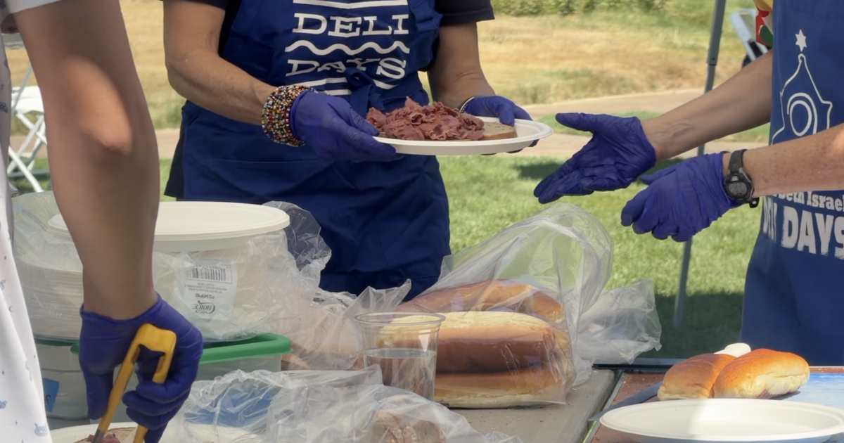 Congregation Ahavath Beth Israel brings back Deli Days festival after pandemic