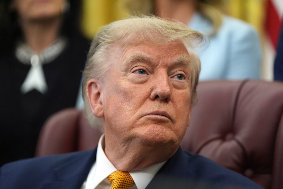 Trump says new talks are Iran's 'last chance' to make a deal