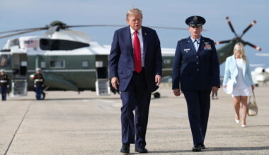 Report reveals communication issues before Trump helicopter incident