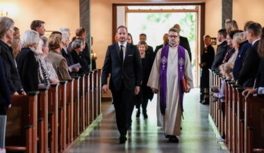 Norwegians gather in cathedrals for King Harald V memorial services
