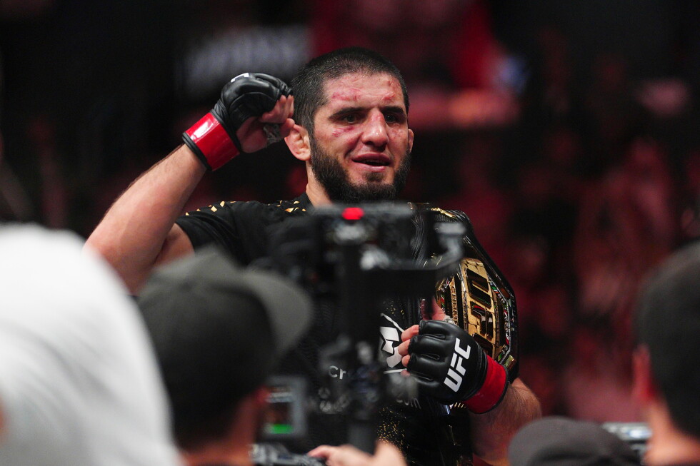 Islam Makhachev sets UFC record with 17th straight win