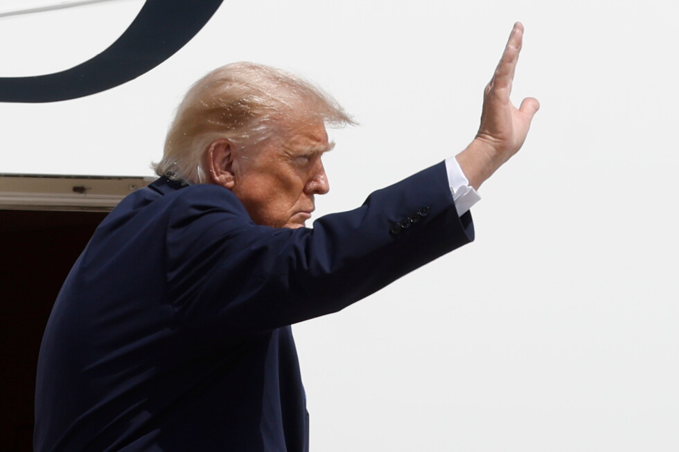 Trump talks up his administration's agenda at a Las Vegas casino