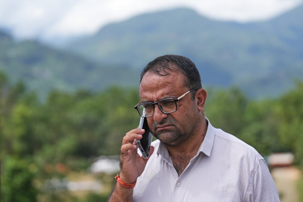 A school principal led 900 students to safety during Nepal's devastating floods