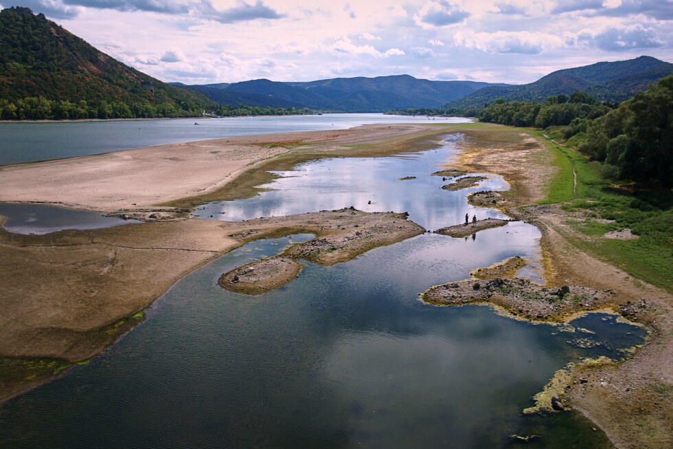 Hungary turns to water retention as drought empties lakes and rivers