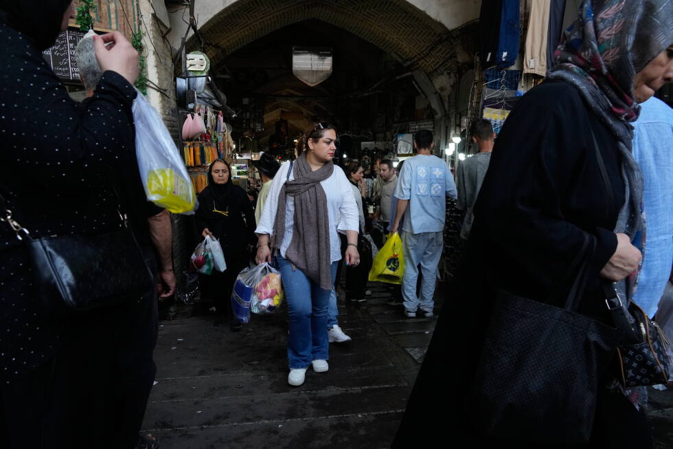 Iran makes dramatic new demands around Strait of Hormuz