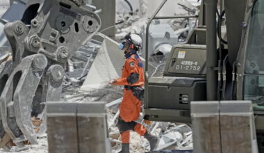 Death toll from southern Japan quake rises to 36 with a death linked to heat stroke