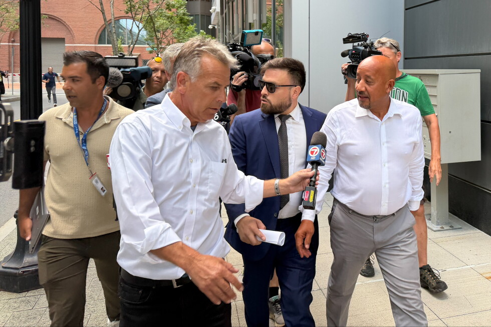 Massachusetts mayor arrested for fraudulently obtaining pandemic loan