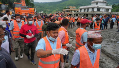 Rescue efforts intensify after Nepal-Tibet flooding as deaths climb past 900