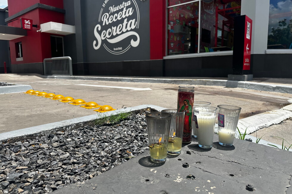 Mexican social media influencer César Gastélum killed during livestream