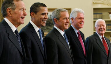 Clinton, Bush and Obama step up as essayists on American presidents
