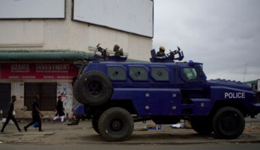 Zambia suspends then restarts vote counting after reports of violence and ballot papers theft