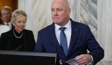 New Zealand proposal would ban under-16s from using social media