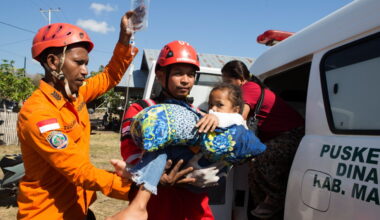 Fear grips children after deadly earthquake in eastern Indonesia