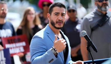 El-Sayed apologizes for comments about an attack on a Michigan synagogue