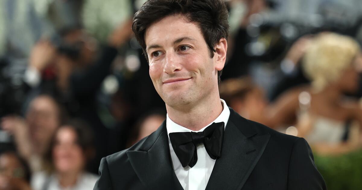 New Lakers co-owner Joshua Kushner is a Democrat with sports roots