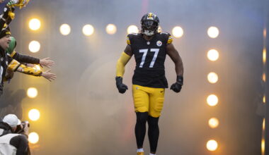 Steelers trade Broderick Jones to Cowboys