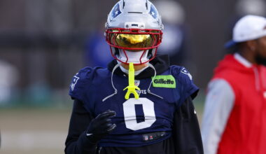 Report: Patriots, Christian Gonzalez aren't anywhere close to a deal