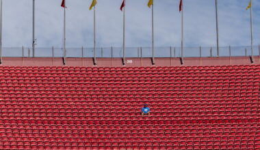USC issues statement regarding poor attendance at home opener