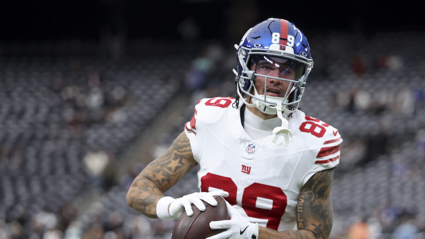 Giants cut eight, including WR Isaiah Hodgins