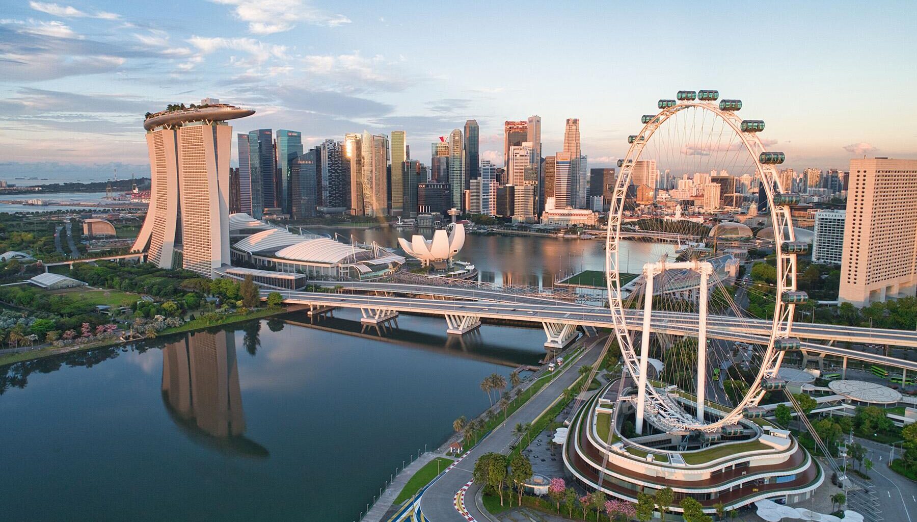 Singapore Will Now Fine You $400 for a Pretty Common Annoyance