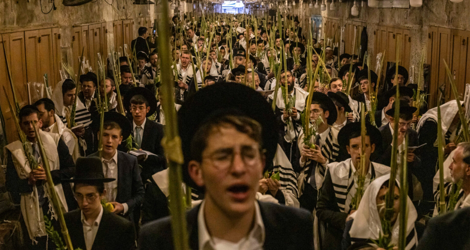 Israel shuts Palestinian shops to facilitate Jewish prayers in Jerusalem’s Old City