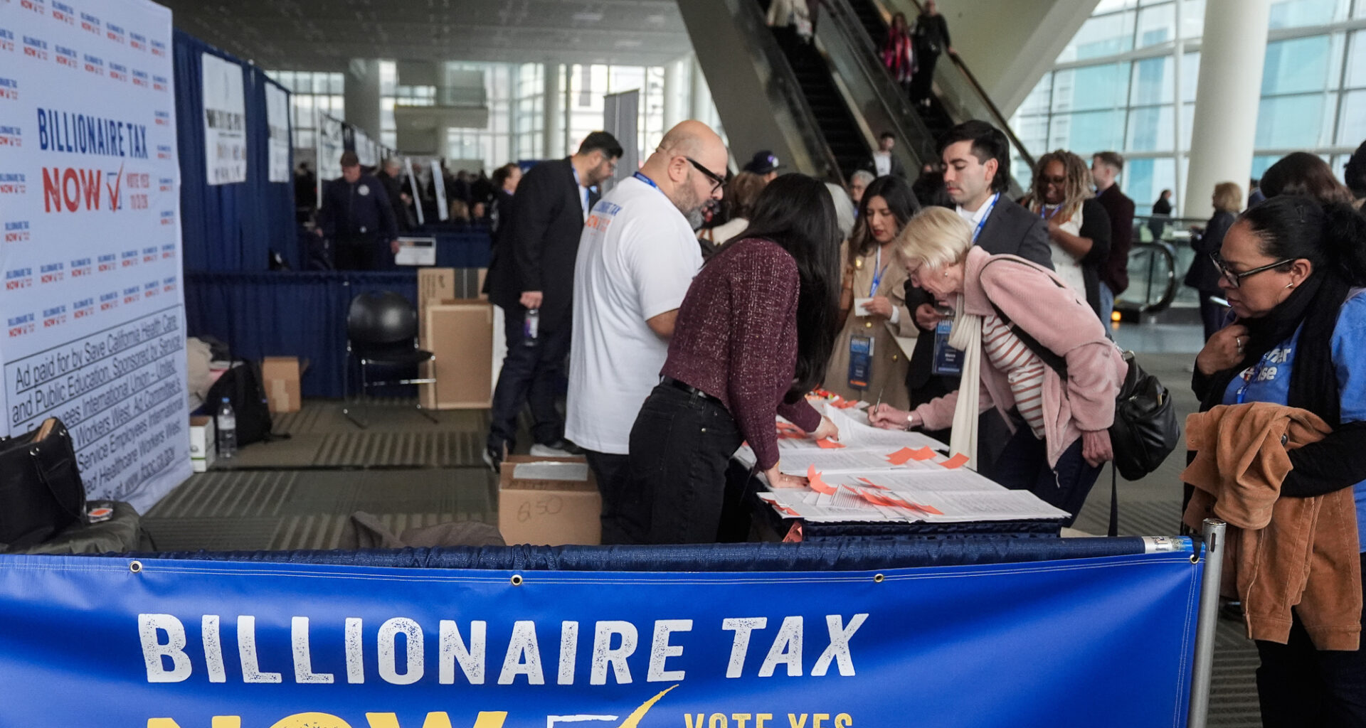 Poll: Prop. 40 CA billionaire tax faces tough election fight