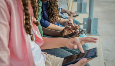 California enacts laws restricting chatbots, protecting kids online