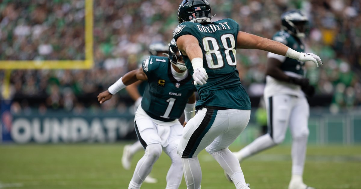 Handing out 10 awards from the Eagles-Commanders game