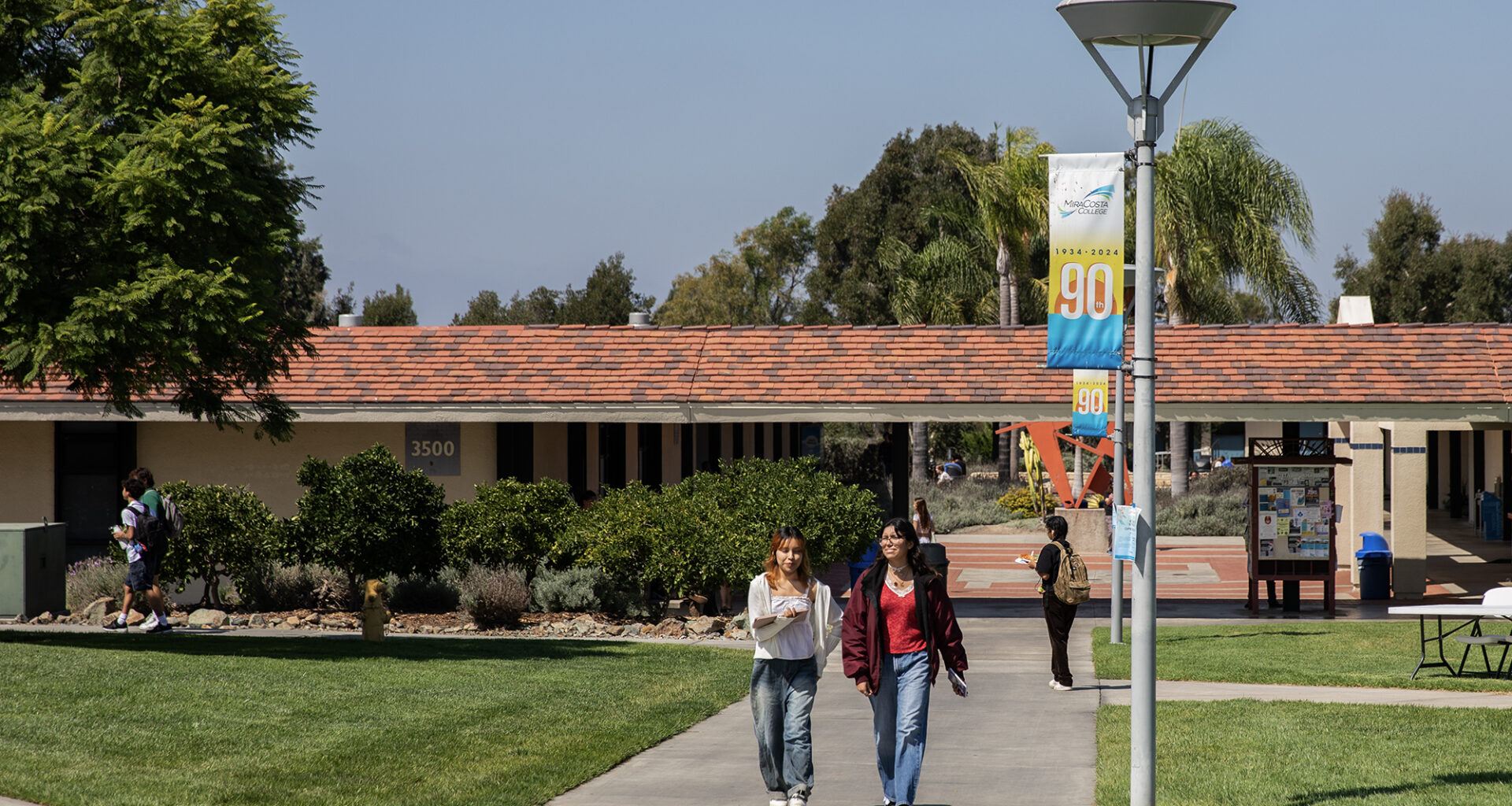 CA community colleges oppose plan to offer bachelor’s degrees